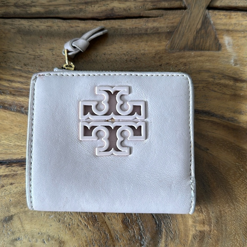 Tory Burch  wallet